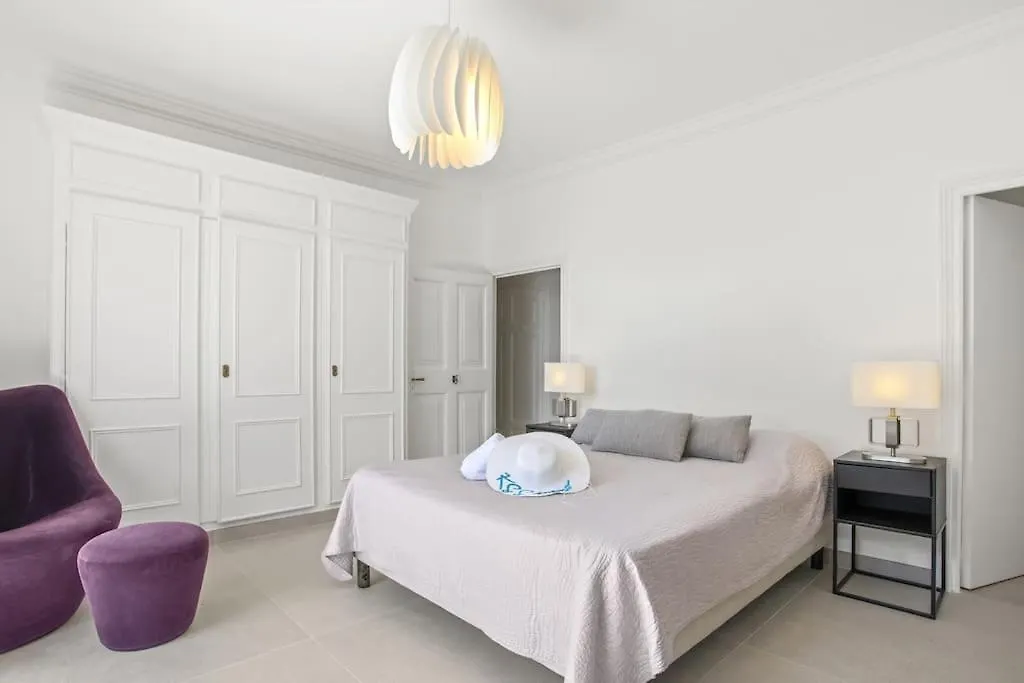 Villa Villa, 8 Pers, Pieds Dans L'Eau Saint-Raphael  France