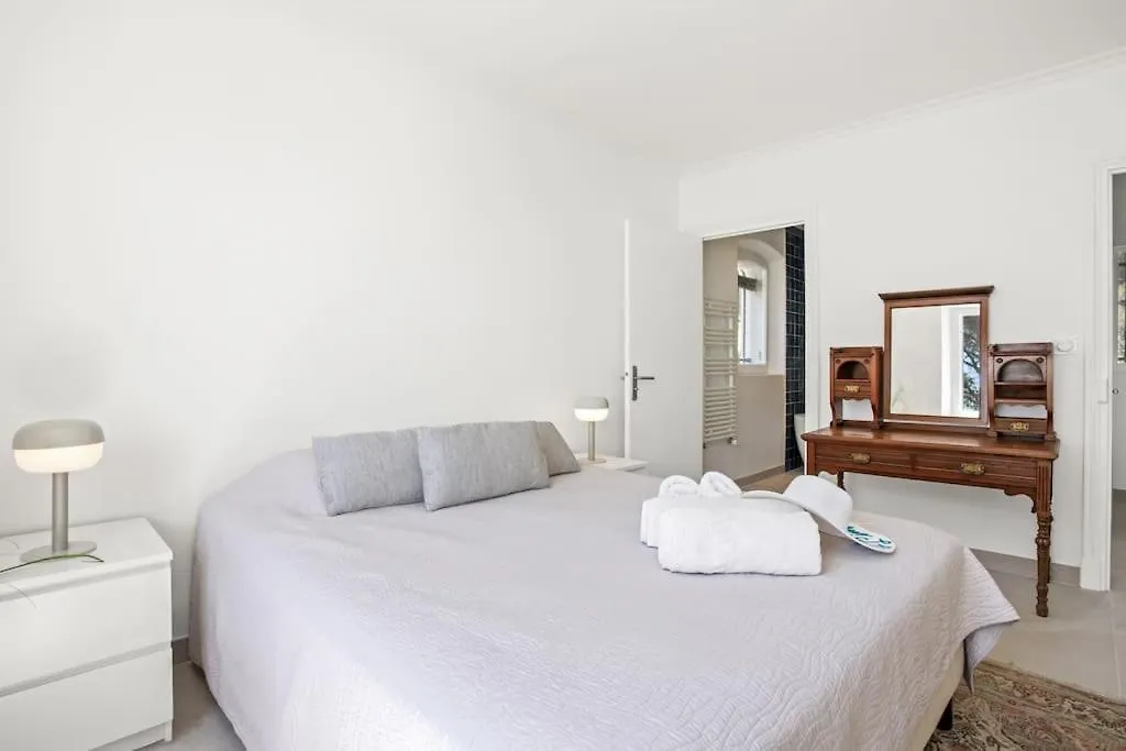 Villa Villa, 8 Pers, Pieds Dans L'Eau Saint-Raphael