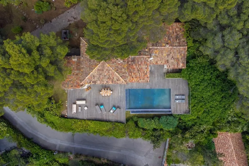 Villa, 8 Pers, Pieds Dans L'Eau Saint-Raphael  Villa Saint-Raphael (Var)