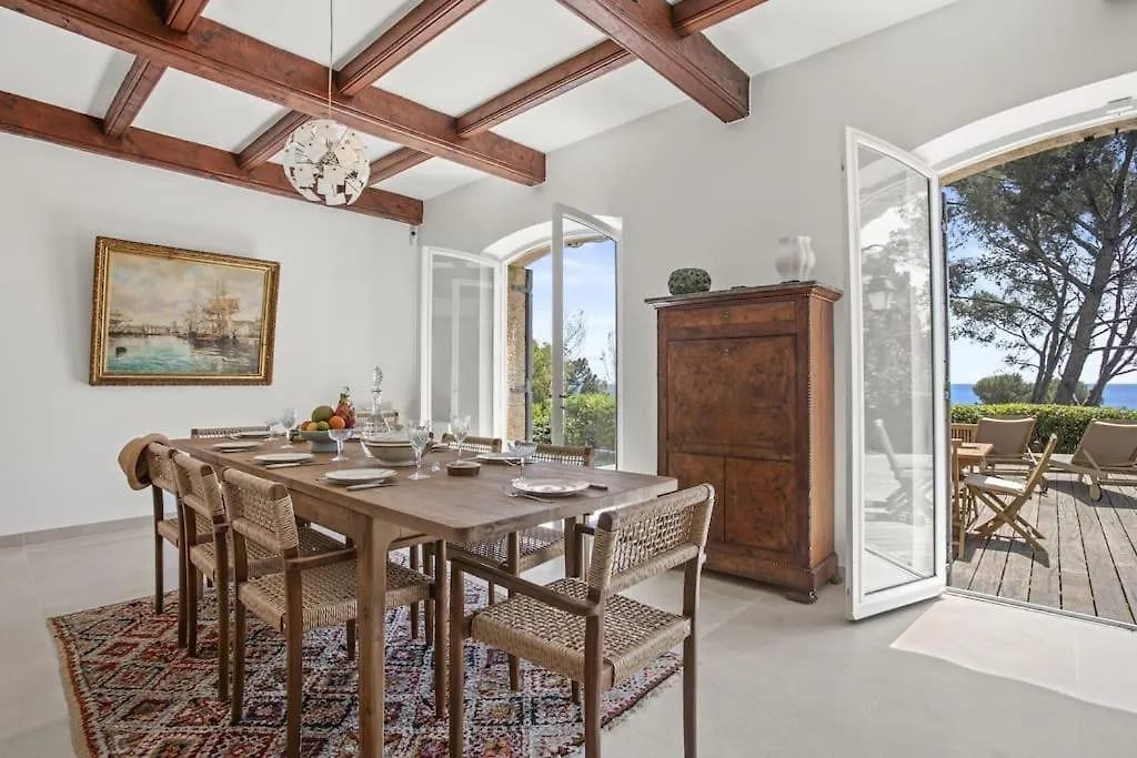 Villa, 8 Pers, Pieds Dans L'Eau Saint-Raphael  0*, Saint-Raphael (Var)